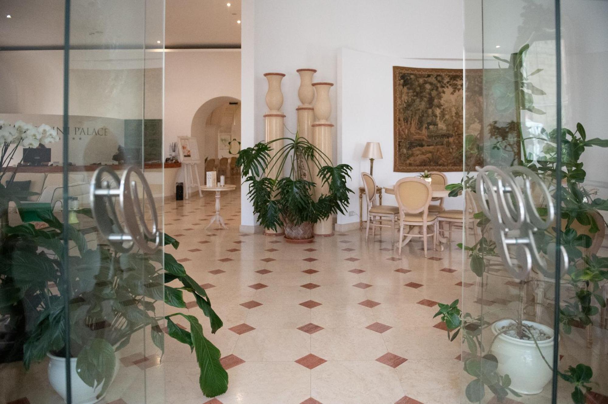 Ostuni Palace - Hotel Bistrot & Spa 외부 사진
